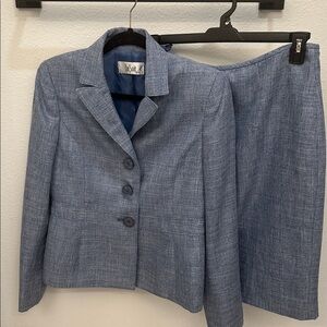 Le Suit Light Blue Tweed Skirt Suit